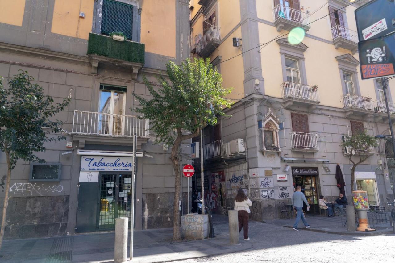 Diego Hause Duomo Naples Luaran gambar